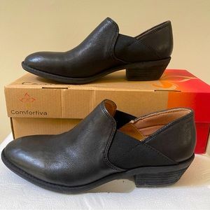 Comfortiva Black Ankle Booties
